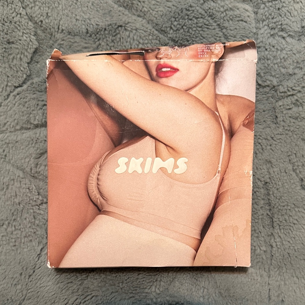 SKIMS Nursing Bra